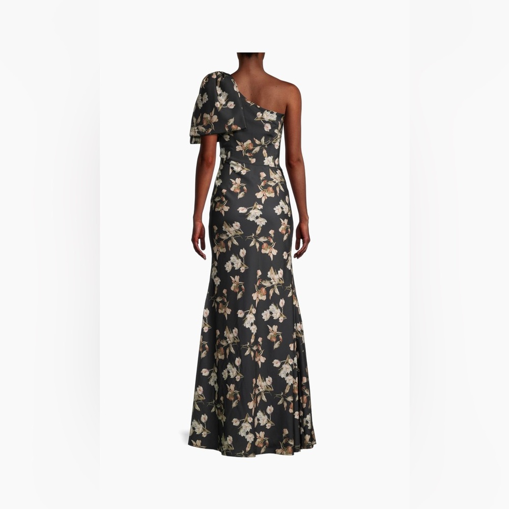 Sachin + Babi Aubrey floral one shoulder gown - Picture 14 of 14
